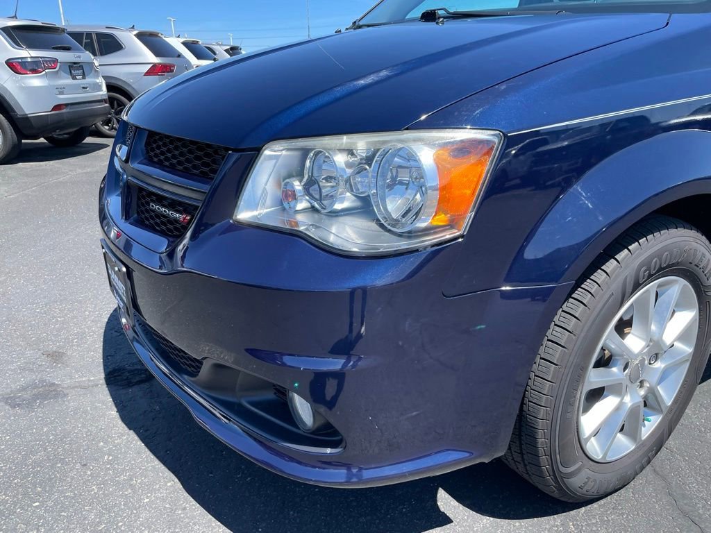 Used 2012 Dodge Grand Caravan R/T w/ Safety Sphere Group FWD image 34