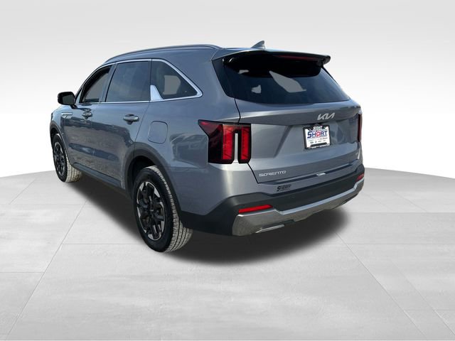 Used 2024 Kia Sorento S video 3