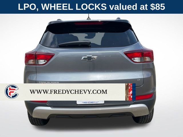 Used 2021 Chevrolet TrailBlazer LT FWD image 4