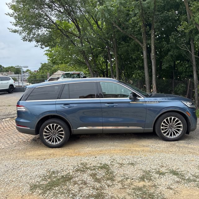 Used 2020 Lincoln Aviator Reserve w/ Equipment Group 201A AWD/4WD image 4