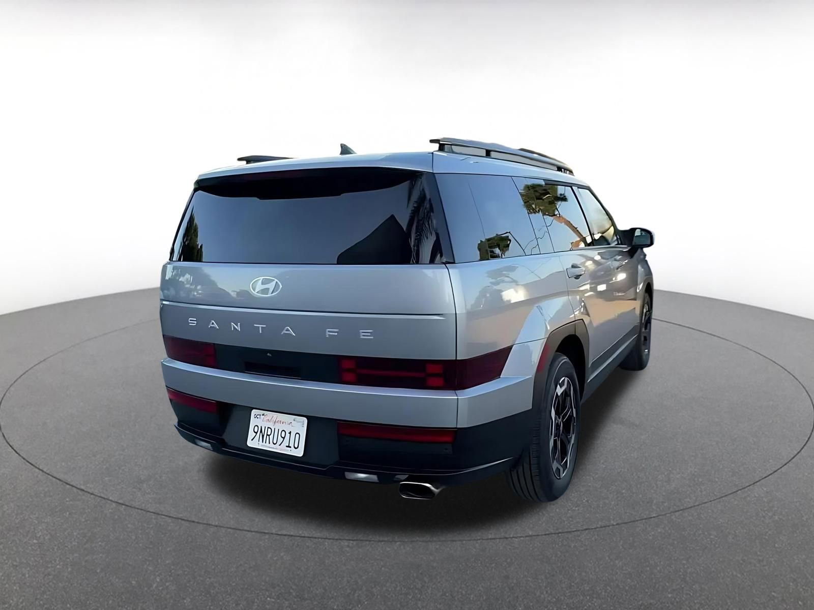 Used 2025 Hyundai Santa Fe SEL image 14