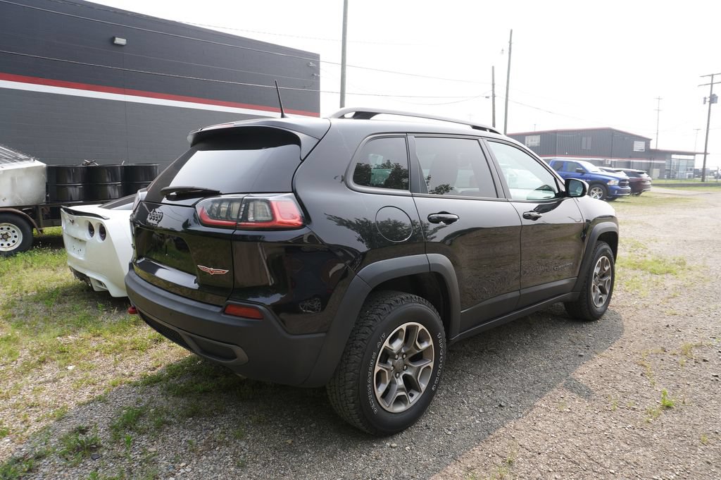 Used 2020 Jeep Cherokee Trailhawk w/ Cold Weather Group AWD/4WD image 6