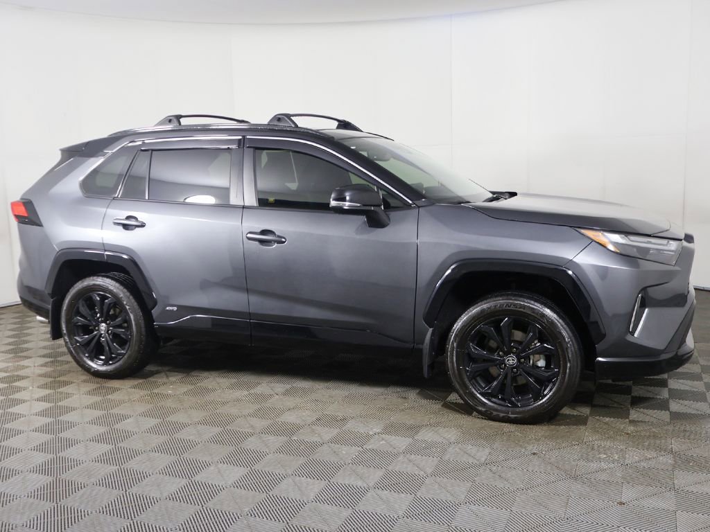 Used 2024 Toyota RAV4 XSE image 18