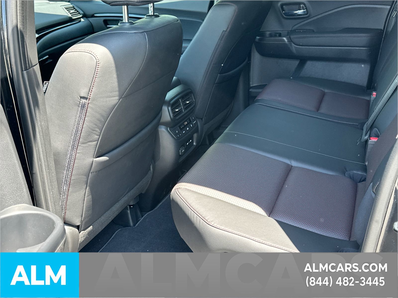 Used 2025 Honda Ridgeline Black Edition image 23