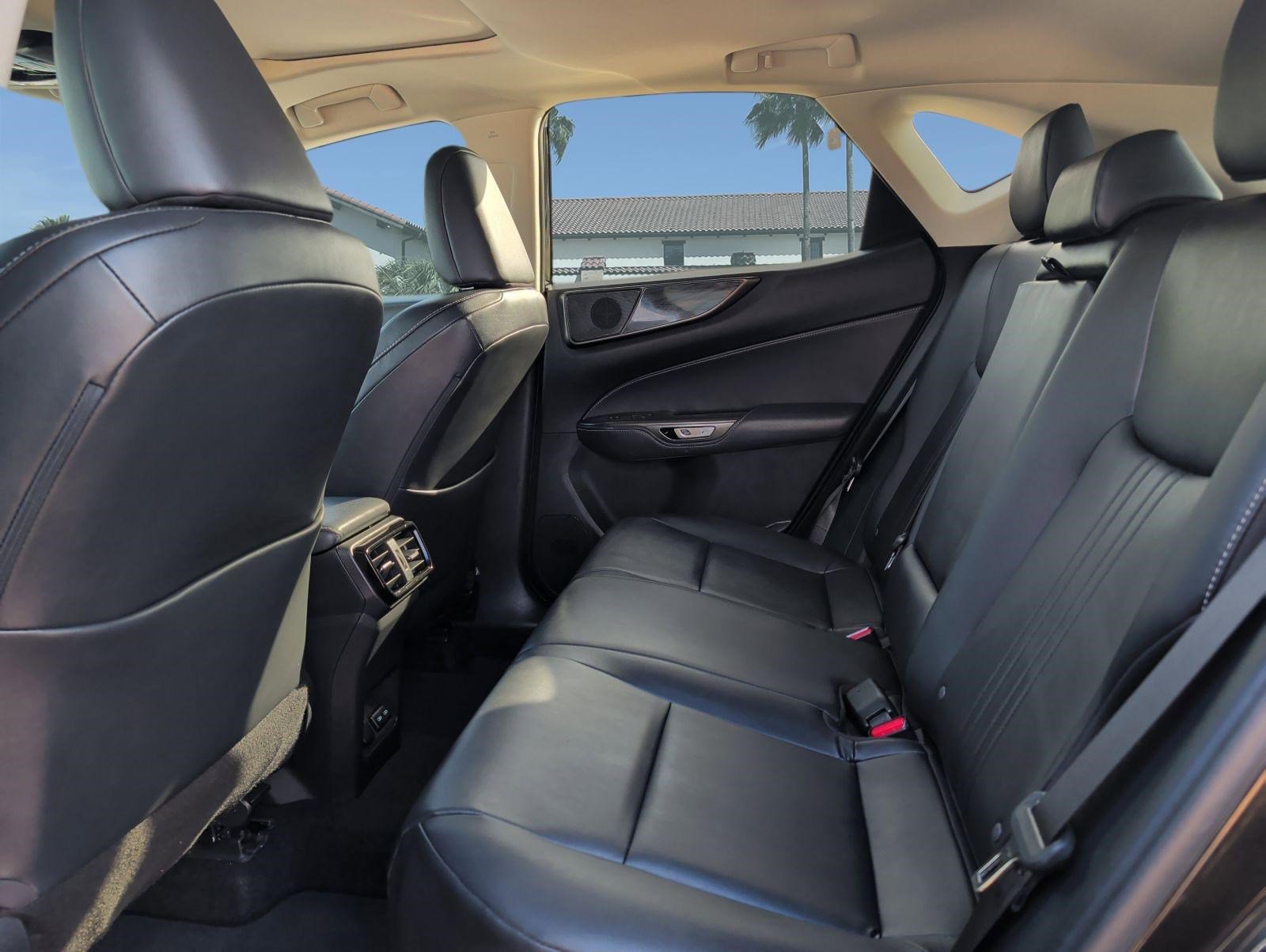Used 2024 Lexus NX 250 FWD image 25