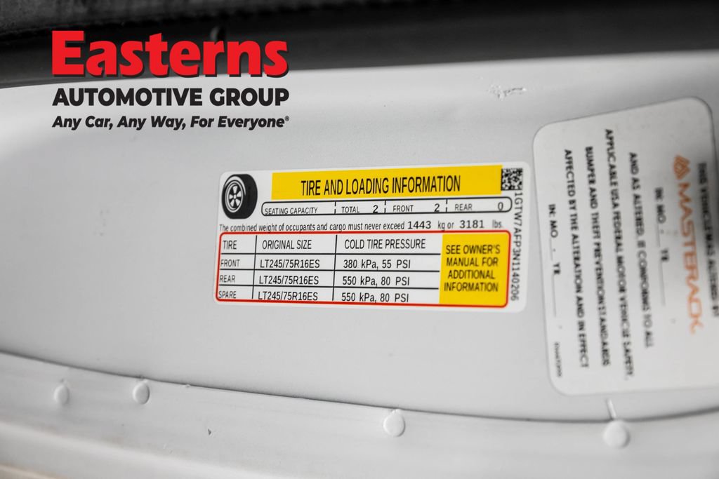 Used 2022 GMC Savana 2500 RWD image 28