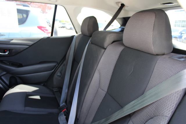 Used 2020 Subaru Outback Premium image 17