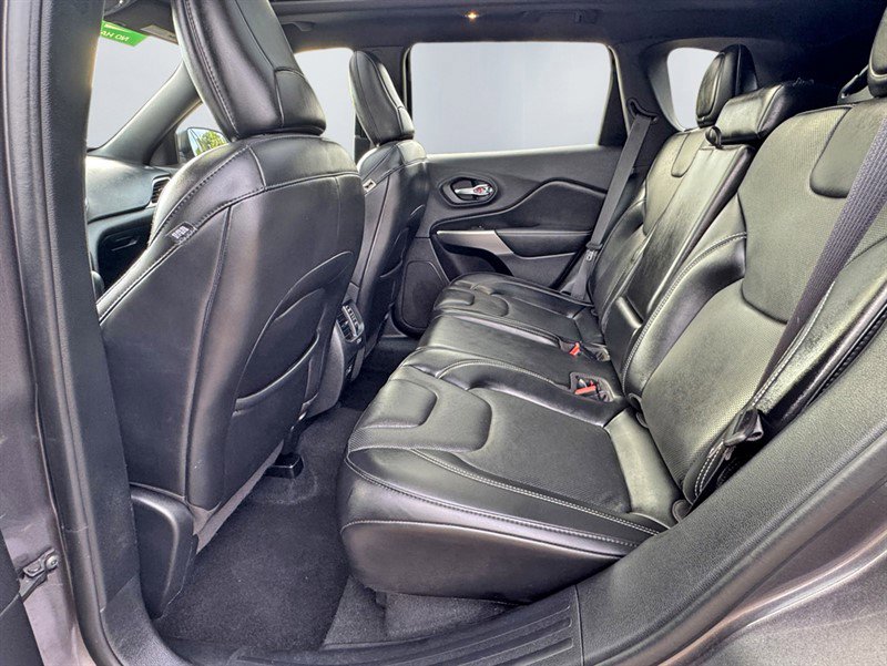 Used 2021 Jeep Cherokee Latitude Lux 80th Anniv w/ Quick Order Package 26U 80TH image 20