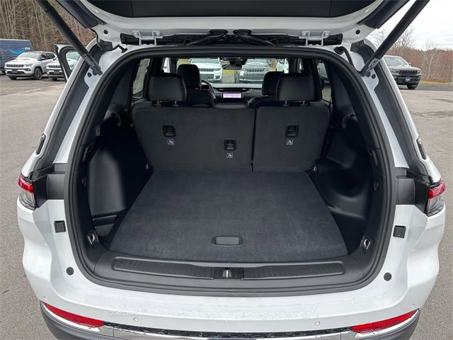 New 2025 Jeep Grand Cherokee Limited image 22