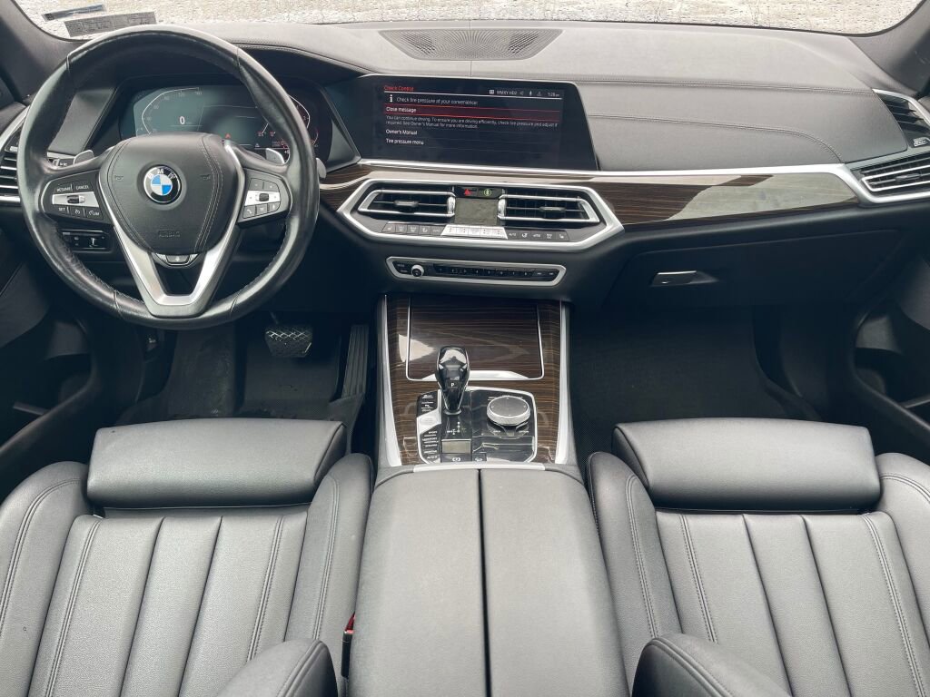 Used 2020 BMW X5 xDrive40i w/ Convenience Package AWD/4WD image 32