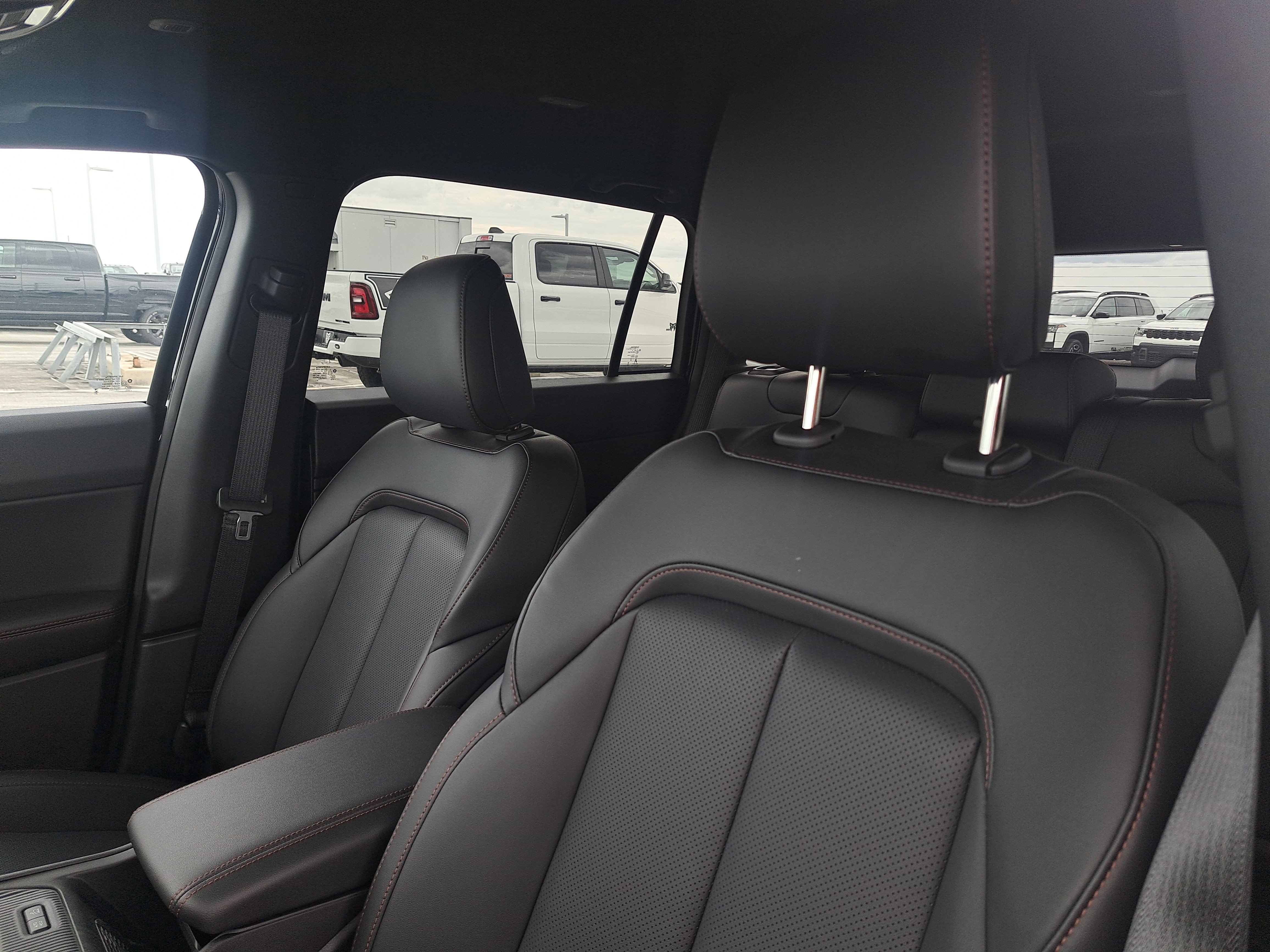 New 2026 Jeep Cherokee Limited AWD/4WD image 17