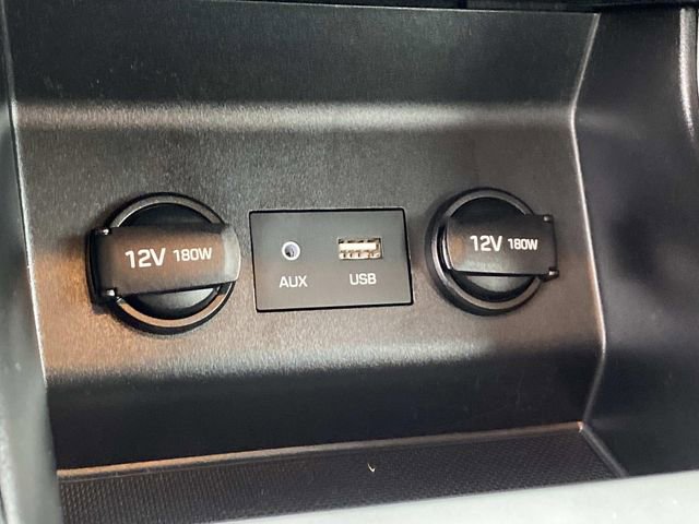 Used 2020 Hyundai Elantra SE w/ Cargo Package (C1) image 11