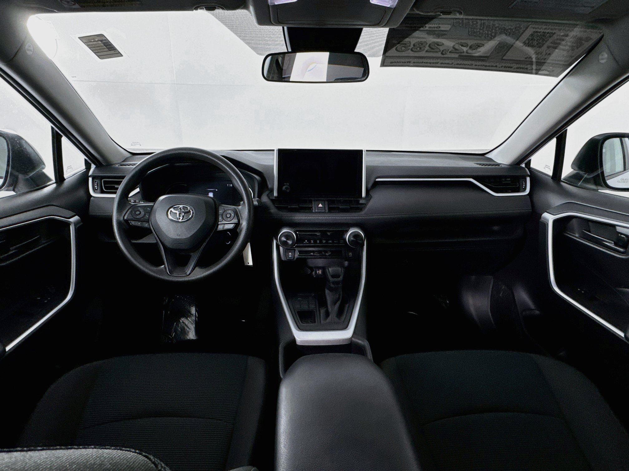 Certified 2025 Toyota RAV4 LE AWD/4WD image 23