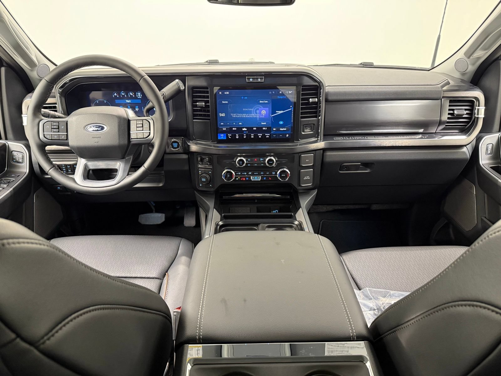 New 2026 Ford F250 Lariat w/ Black Appearance Package AWD/4WD image 35