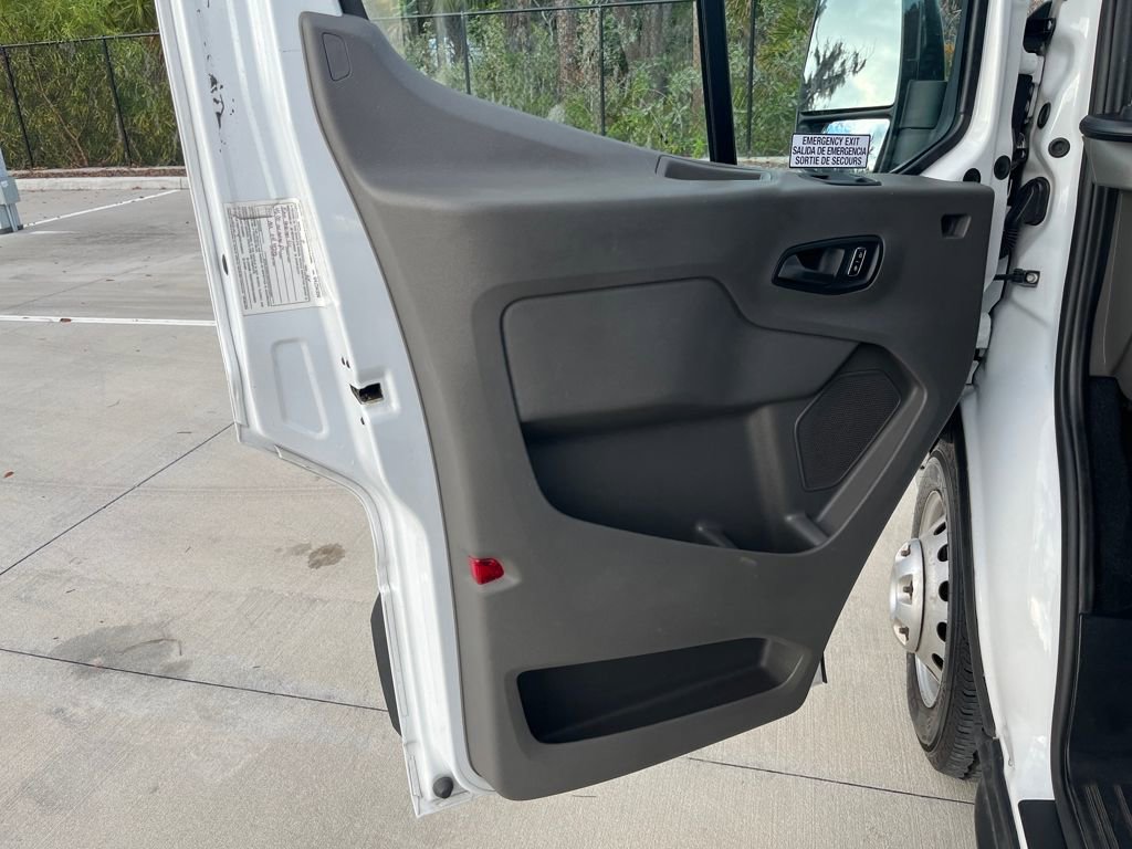 Certified 2024 Ford Transit 350 XLT image 15
