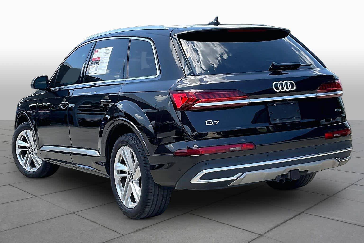 Used 2023 Audi Q7 3.0T Premium Plus w/ Premium Plus Package AWD/4WD image 12