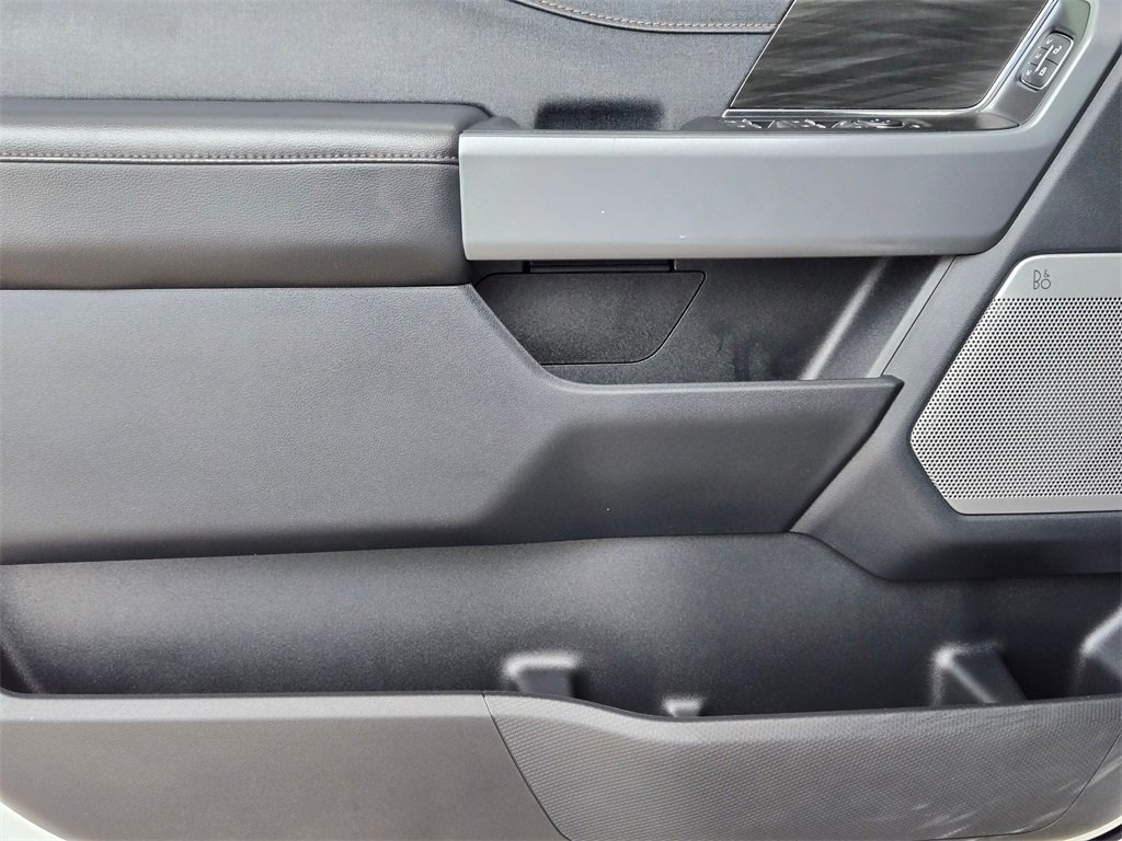 Used 2025 Ford F150 Lariat w/ FX4 Off-Road Package image 11