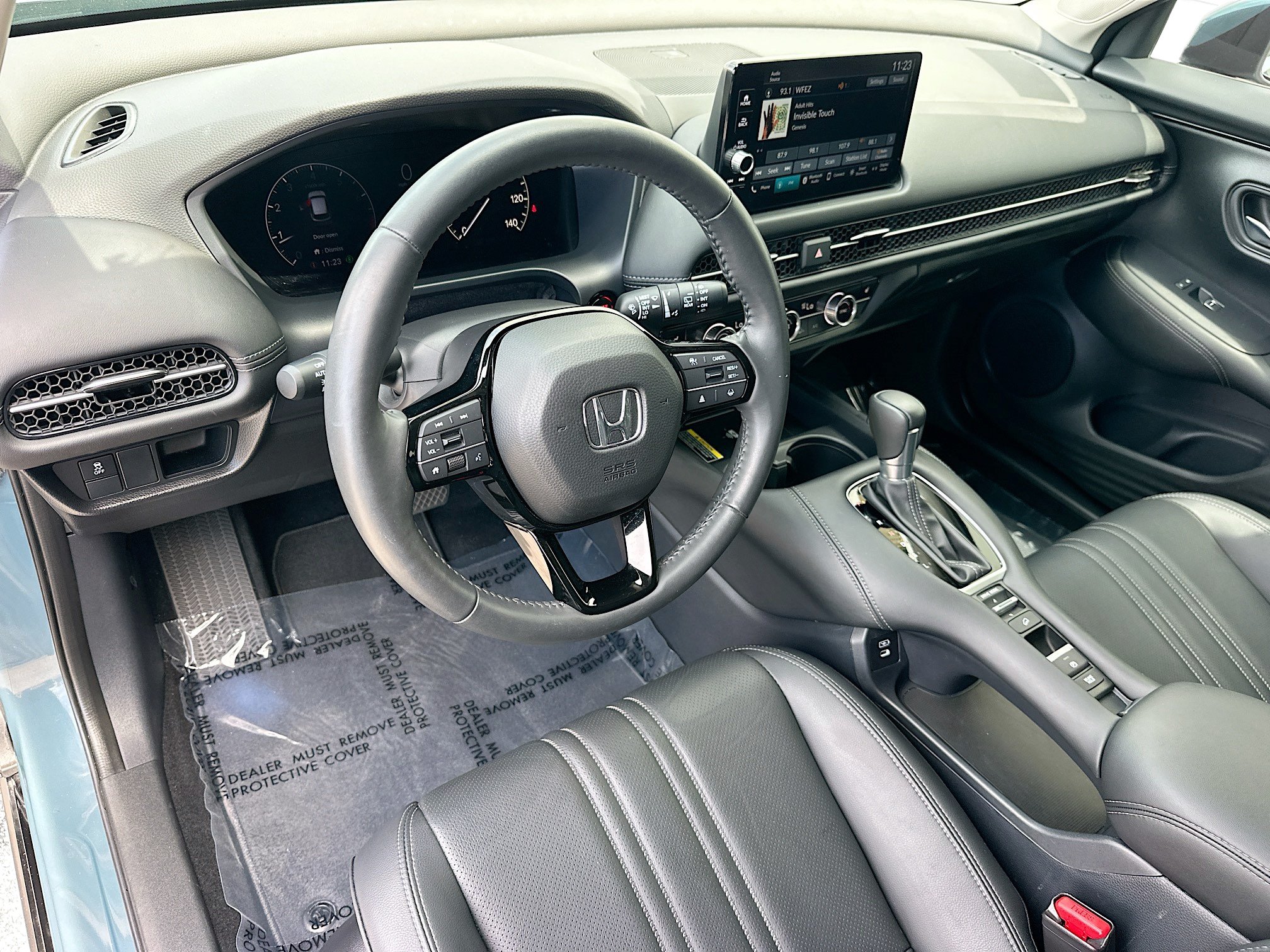 Used 2024 Honda HR-V EX-L image 8