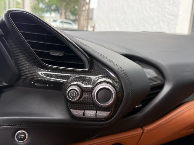 Used 2016 Ferrari 488 GTB RWD image 25