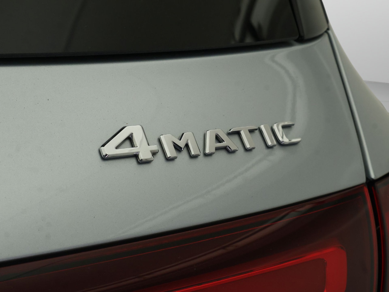 Certified 2024 Mercedes-Benz GLE 450e 4MATIC image 20