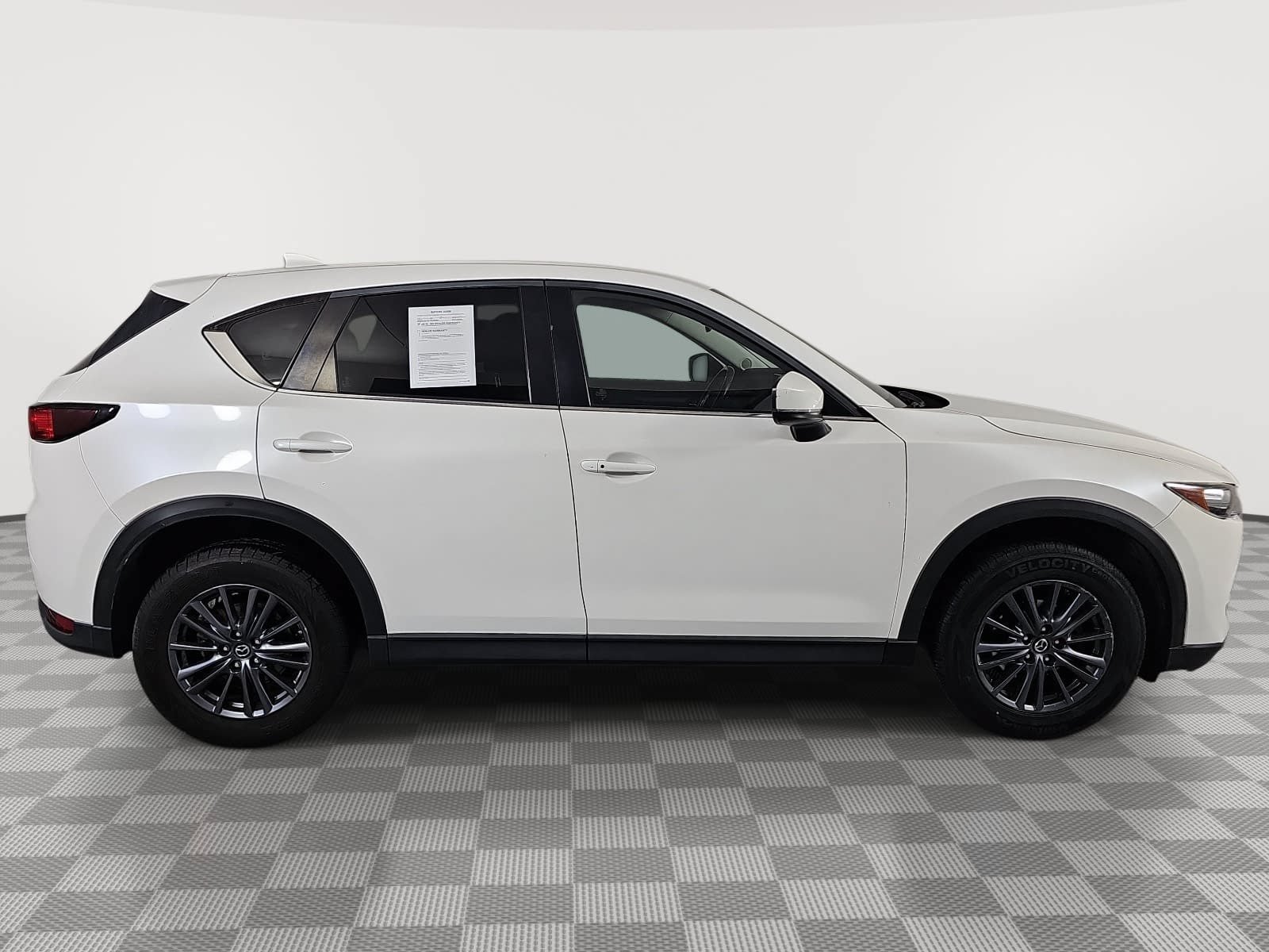 Used 2020 MAZDA CX-5 Touring FWD image 9
