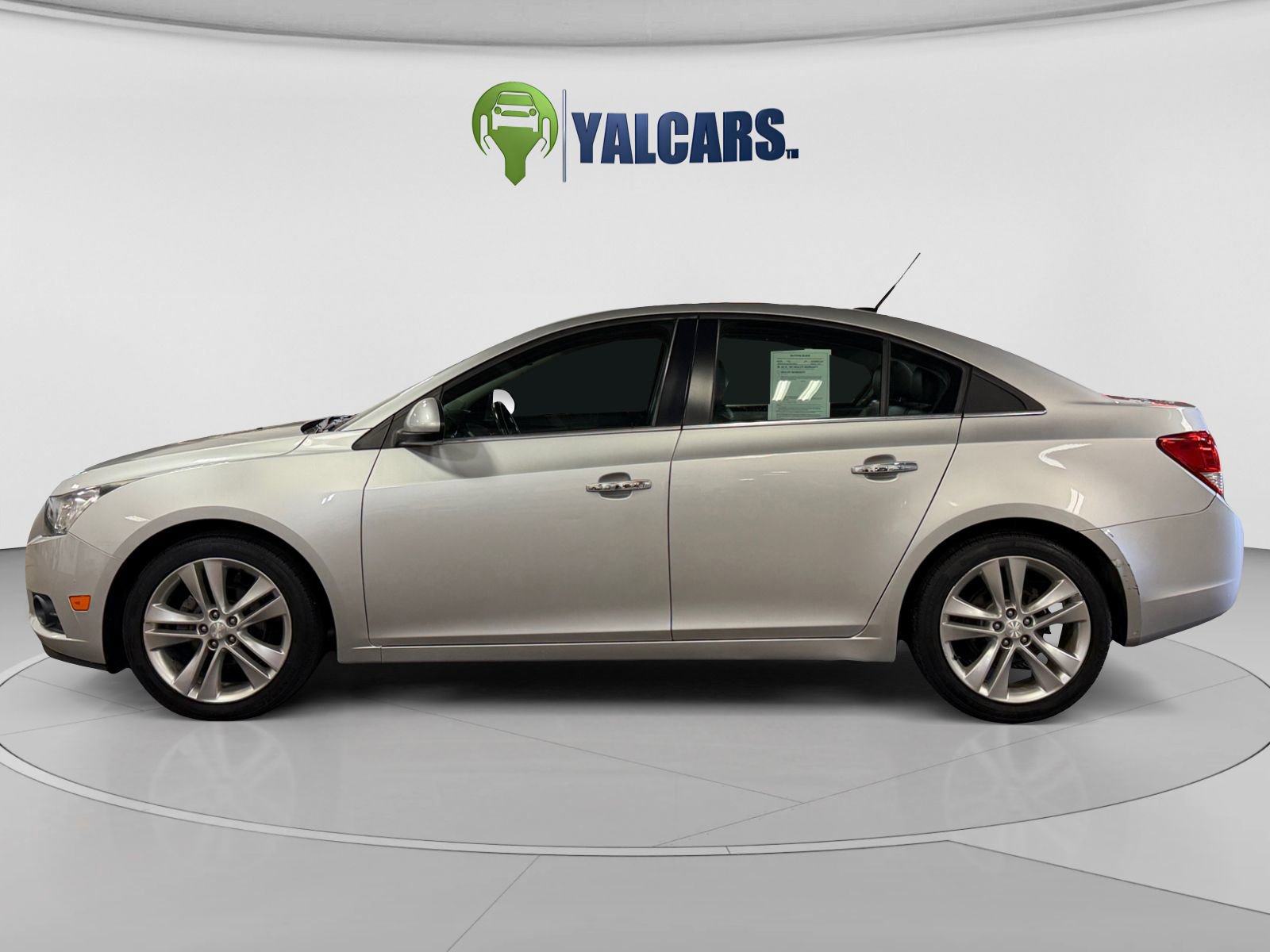Used 2013 Chevrolet Cruze LTZ w/ Enhanced Safety Package FWD image 2