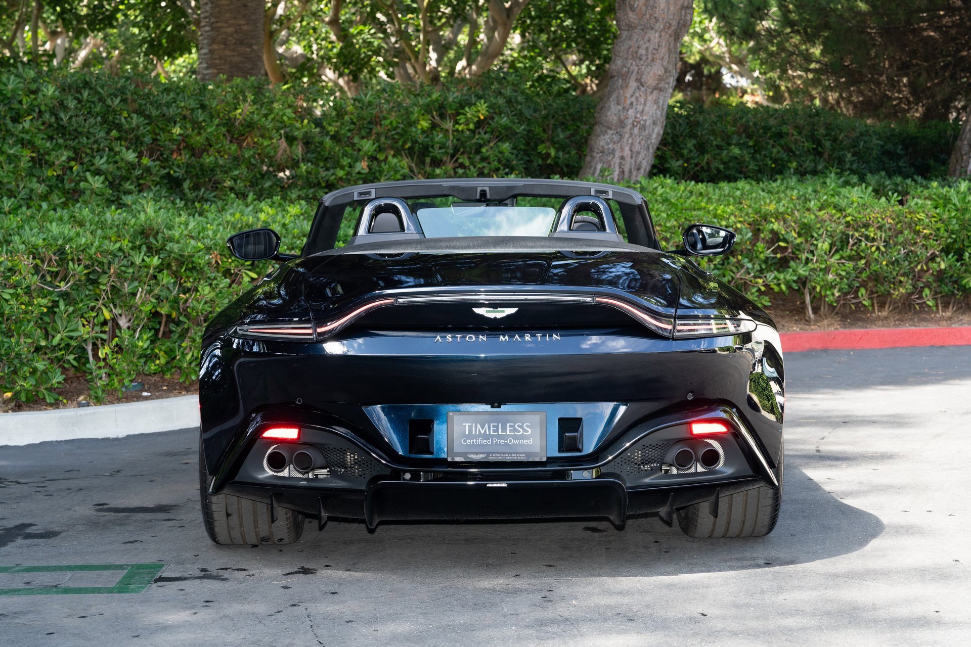 Used 2023 Aston Martin V8 Vantage image 6