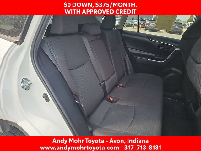Used 2020 Toyota RAV4 LE AWD/4WD image 28