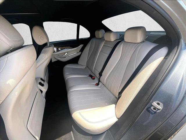 Used 2020 Mercedes-Benz E 350 Sedan image 25