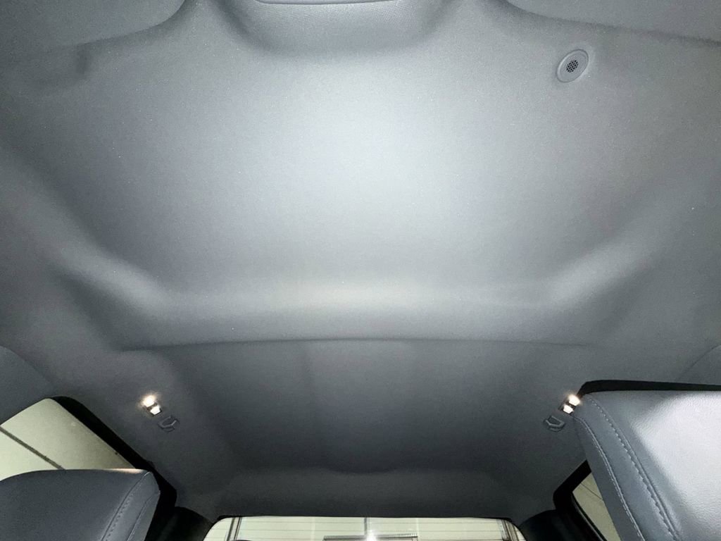 Used 2025 Ford F150 Lightning Flash image 16