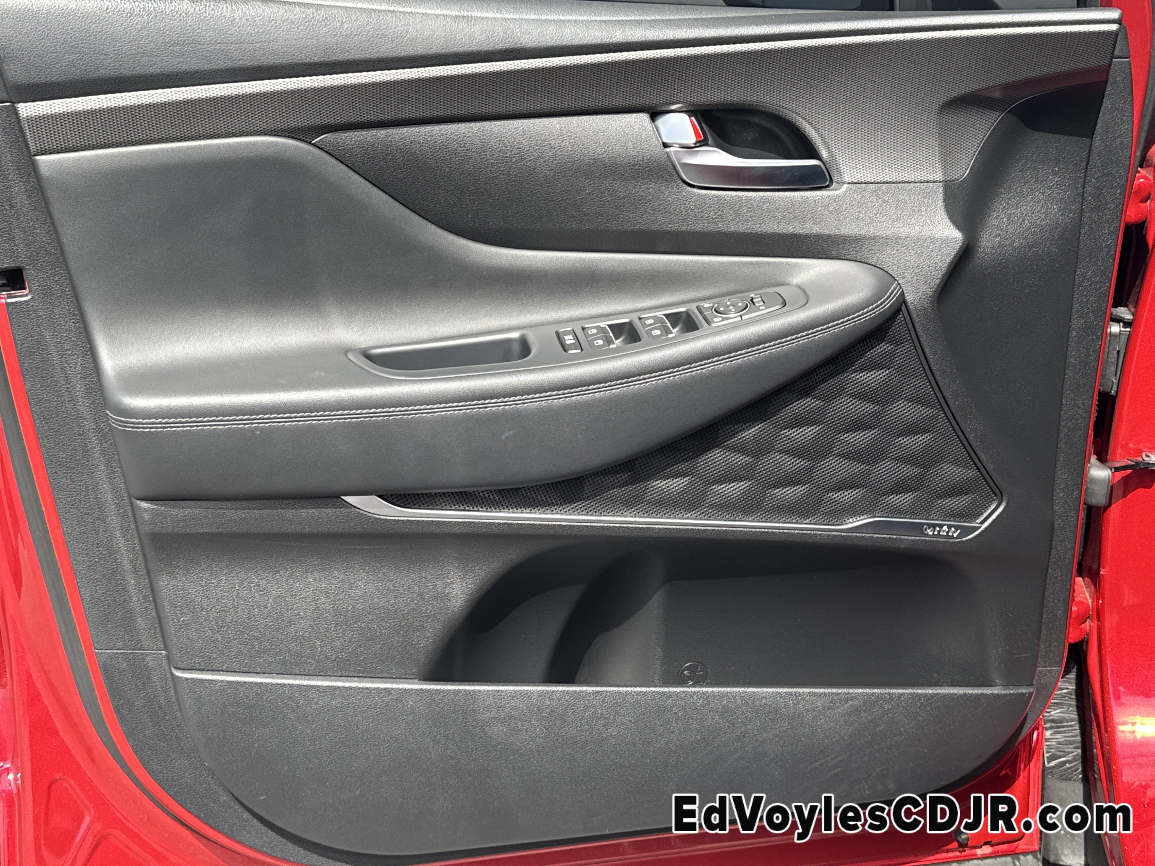 Used 2020 Hyundai Santa Fe SEL image 12