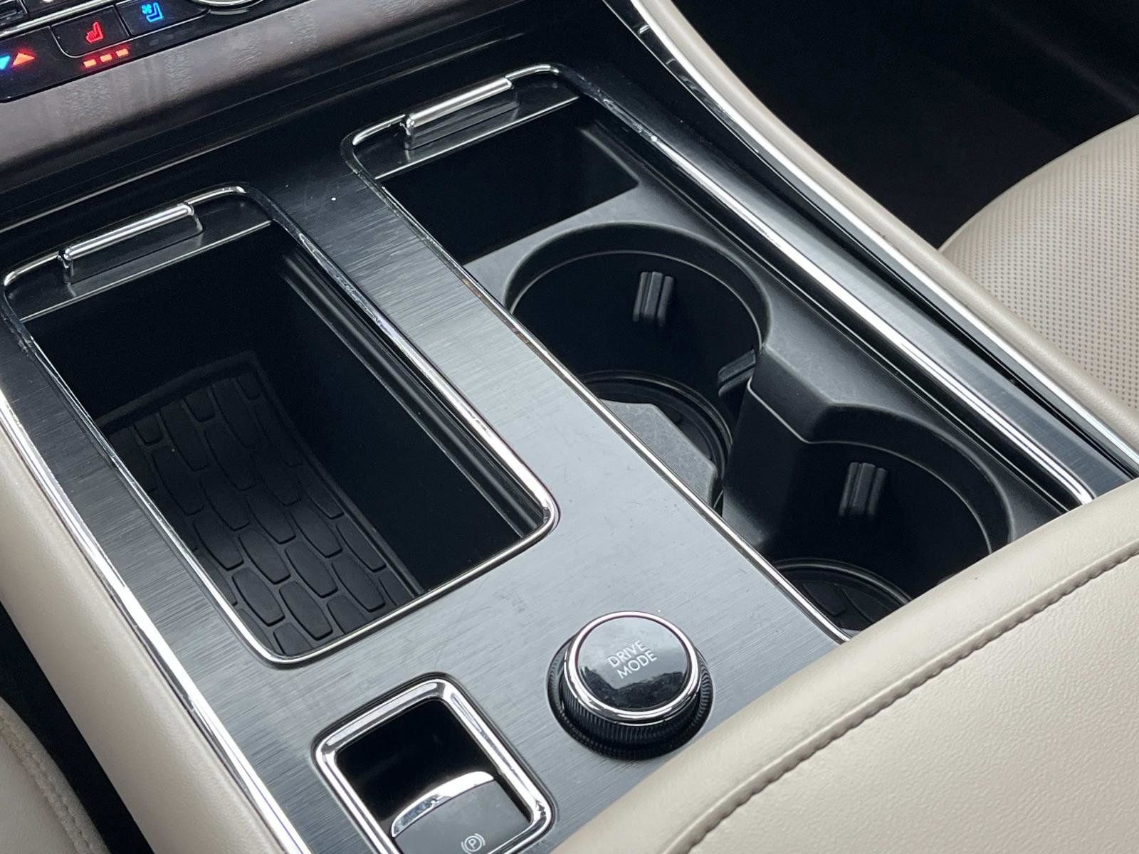 Used 2020 Lincoln Aviator Reserve w/ Elements Package Plus image 29