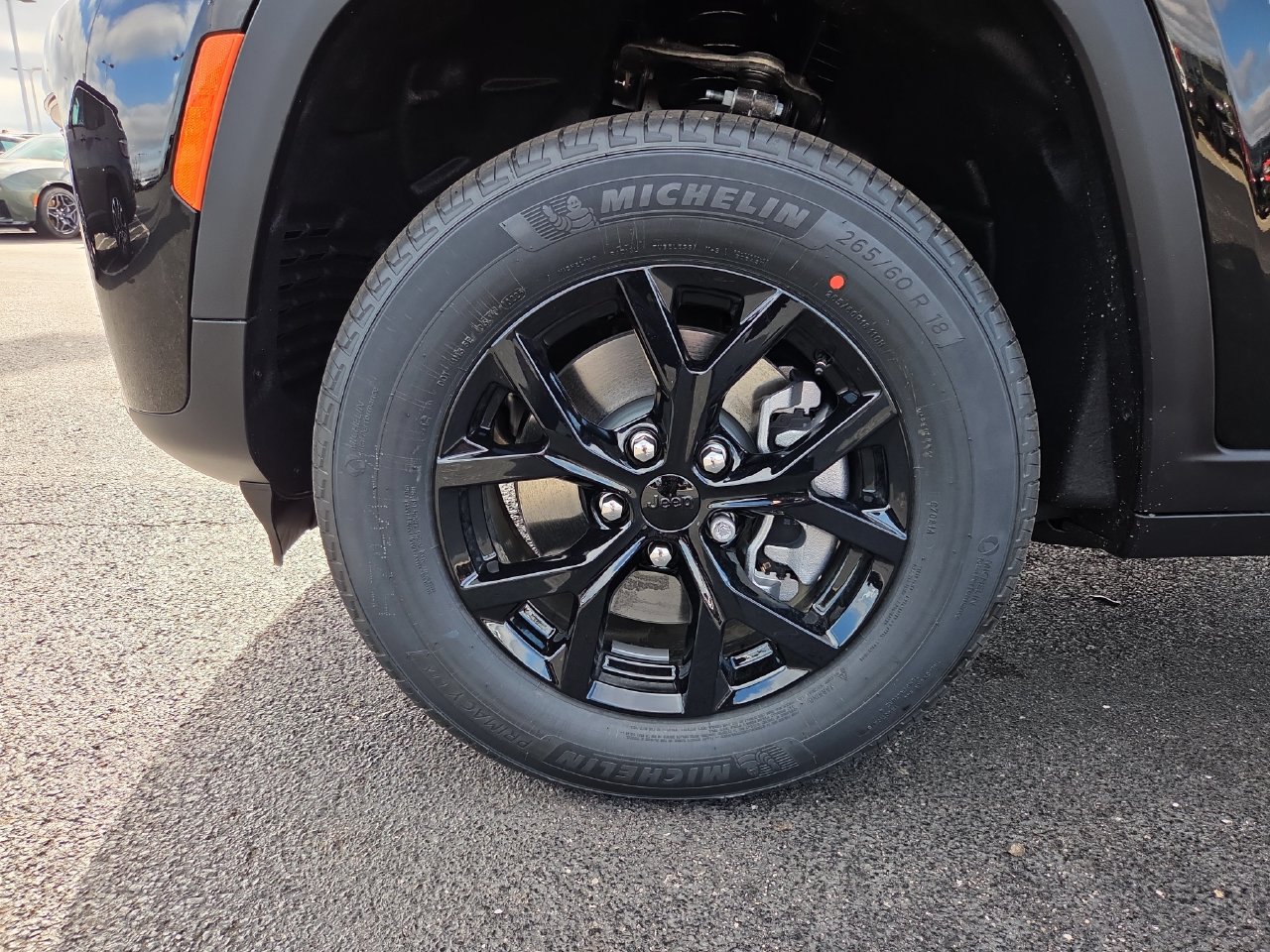 New 2026 Jeep Grand Cherokee L 4WD image 9