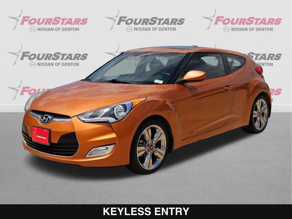 Used 2017 Hyundai Veloster Value Edition FWD image 9