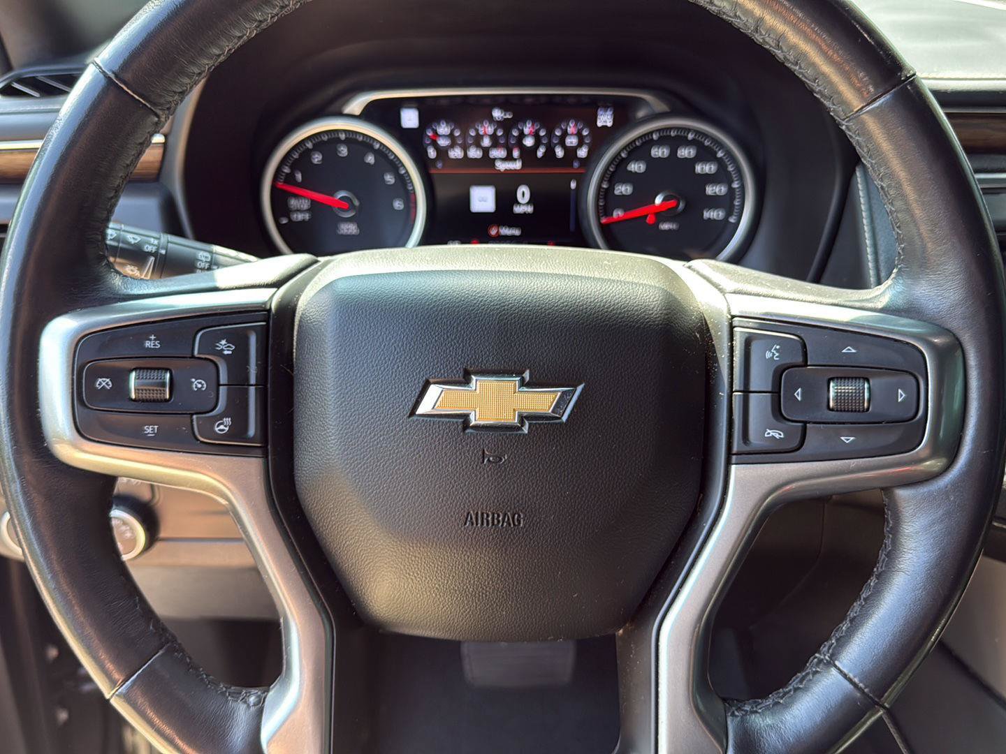Used 2021 Chevrolet Suburban Premier AWD/4WD image 14