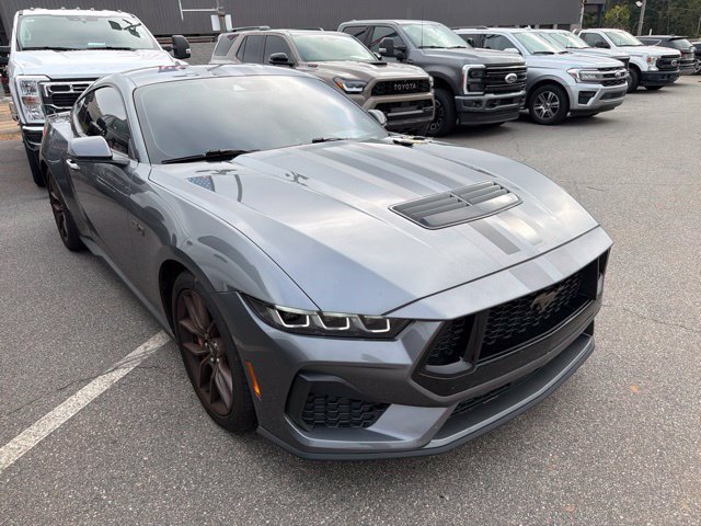 Used 2024 Ford Mustang GT Premium RWD image 2