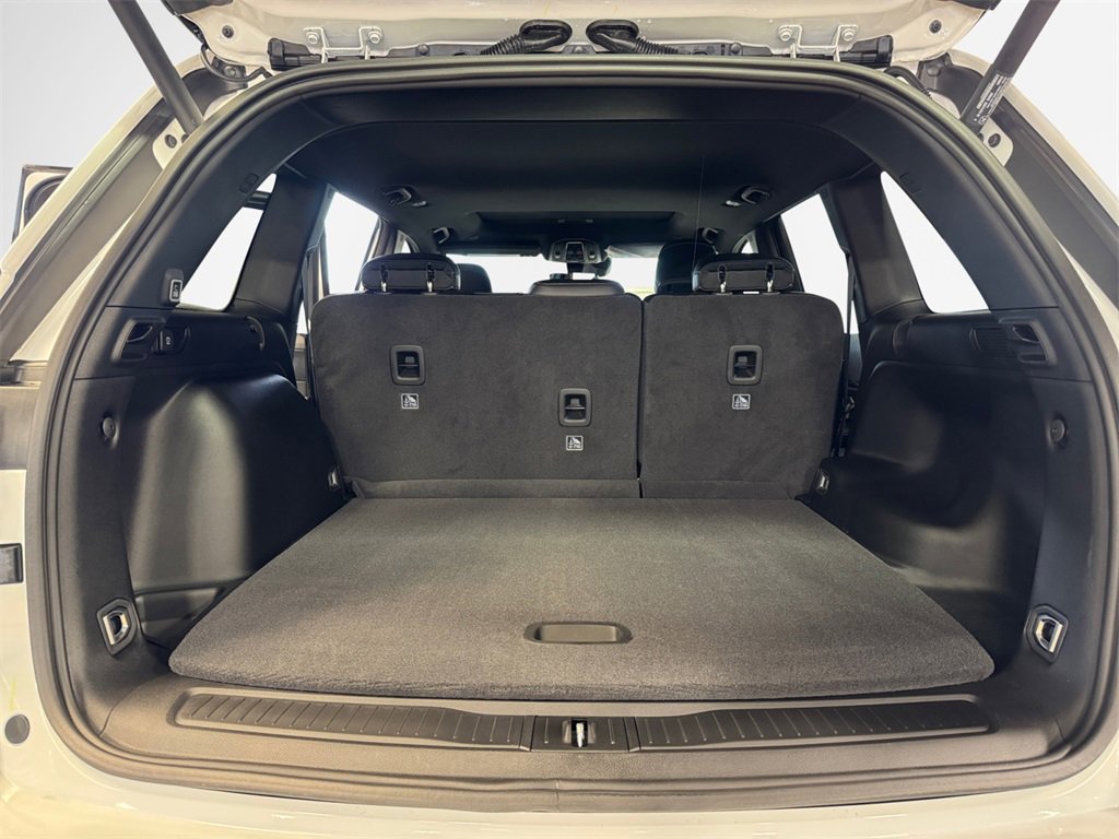 New 2025 Jeep Grand Cherokee Altitude image 25