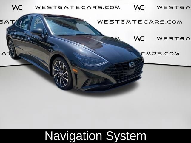 Used 2022 Hyundai Sonata Limited FWD image 2