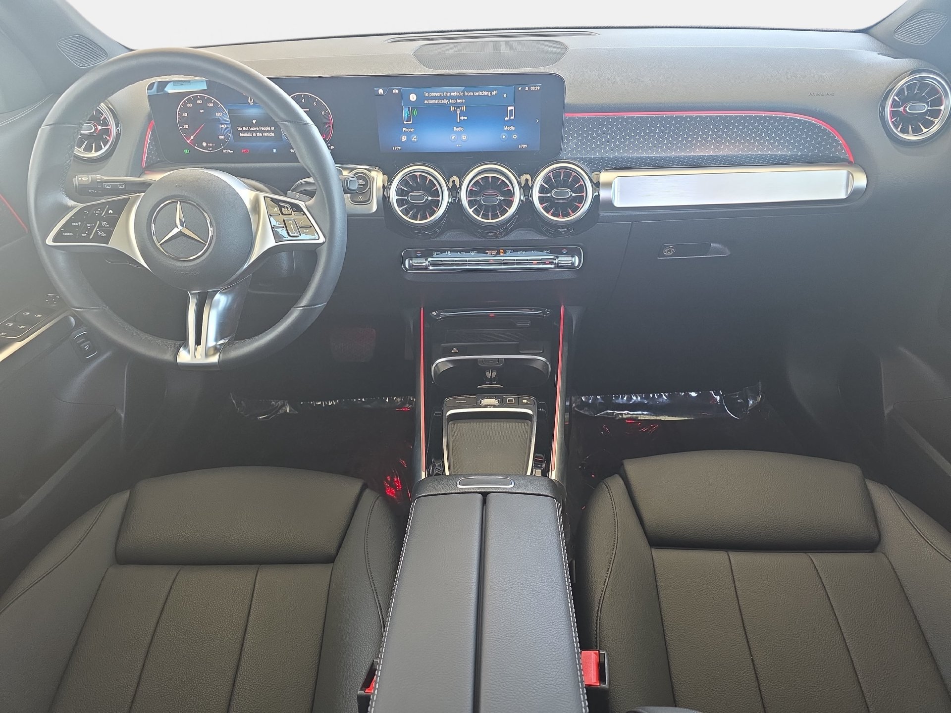 Used 2026 Mercedes-Benz GLB 250 image 9