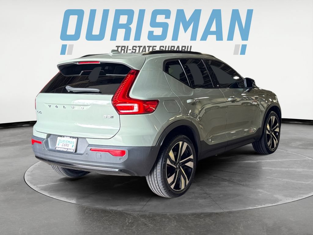 Used 2023 Volvo XC40 B5 Plus w/ Climate Package AWD/4WD image 6