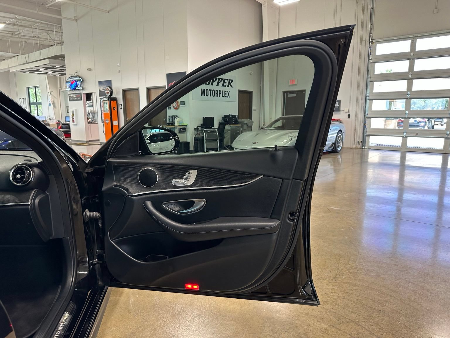 Used 2020 Mercedes-Benz E 350 Sedan image 36