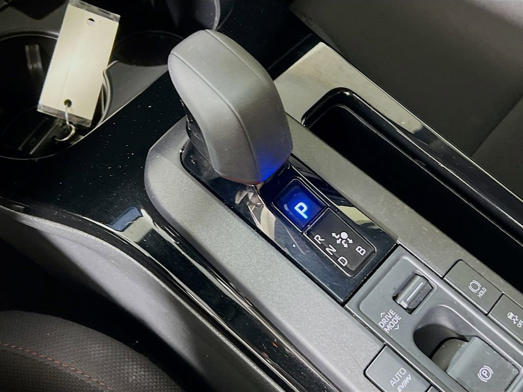 Used 2023 Toyota Prius Prime FWD image 16