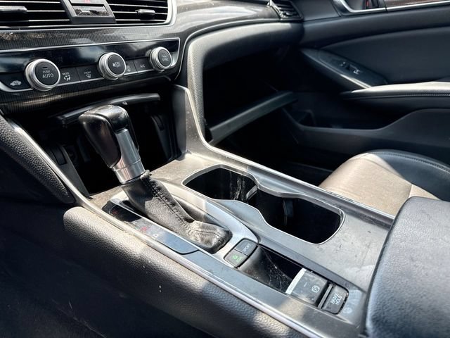 Used 2018 Honda Accord Sport image 13