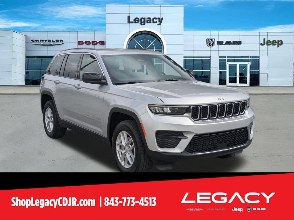Used 2026 Jeep Grand Cherokee Laredo w/ Trailer Tow Package