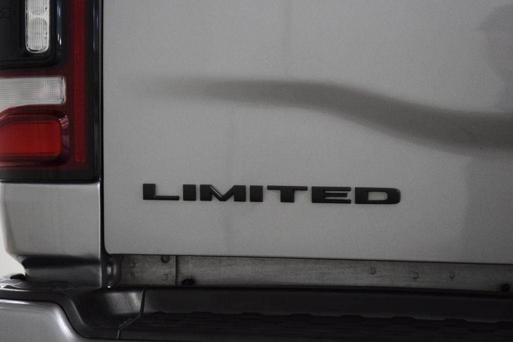 Used 2022 RAM 2500 Limited AWD/4WD image 22
