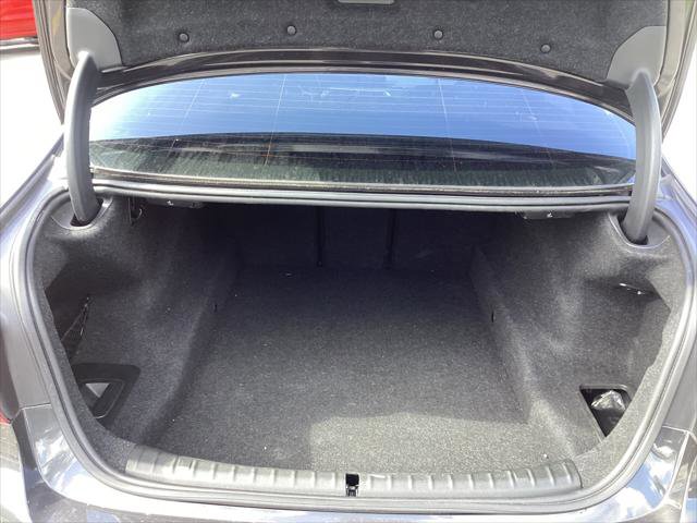 Used 2019 BMW 540i w/ M Sport Package RWD image 21