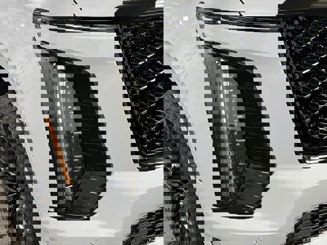 New 2026 Cadillac Escalade Platinum Sport w/ LPO, ONYX Package image 10