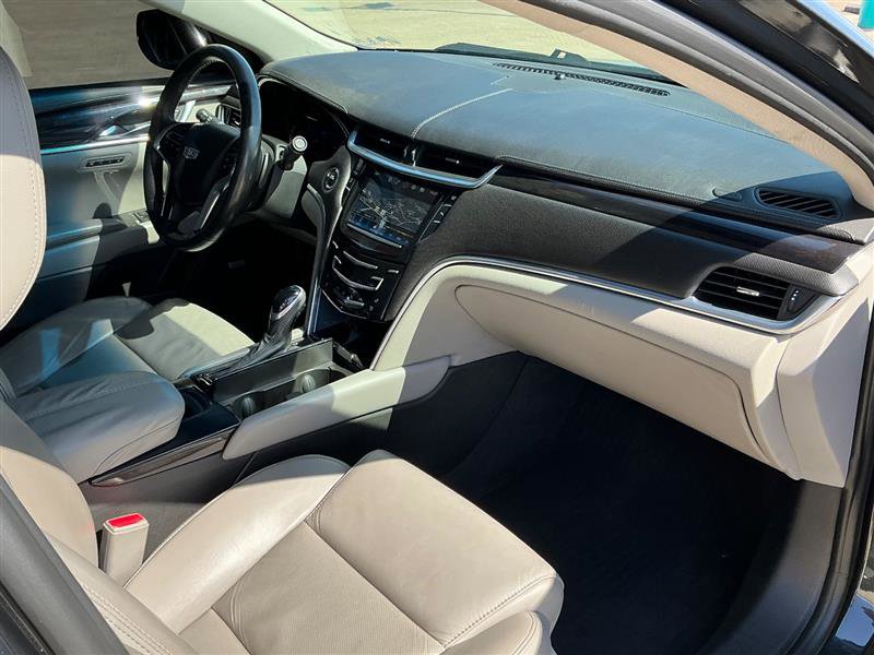 Used 2016 Cadillac XTS Luxury image 35