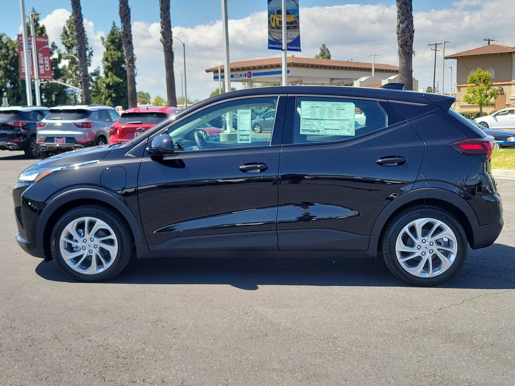 New 2027 Chevrolet Bolt LT FWD image 23