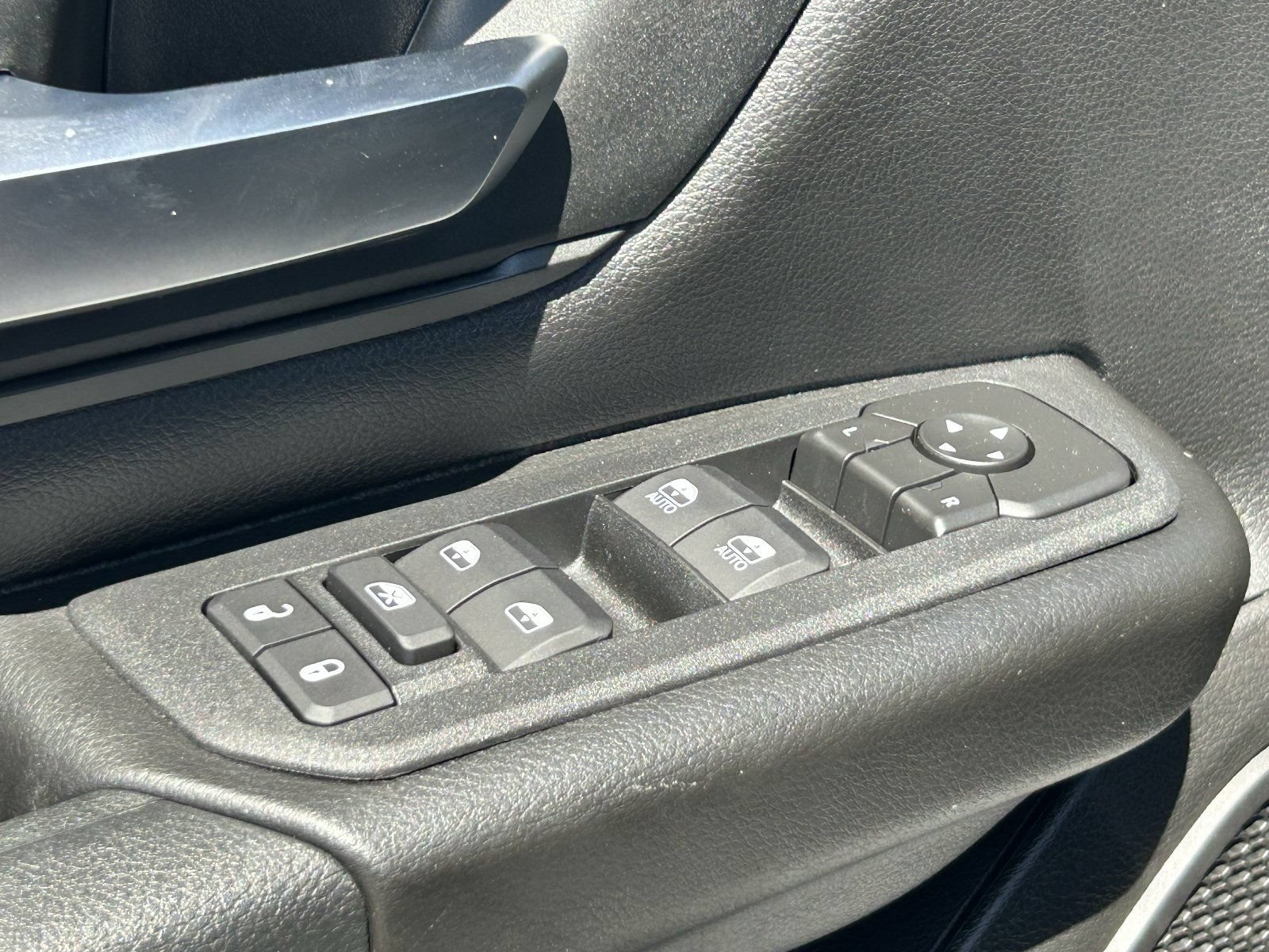 Used 2026 RAM 1500 Warlock AWD/4WD image 26